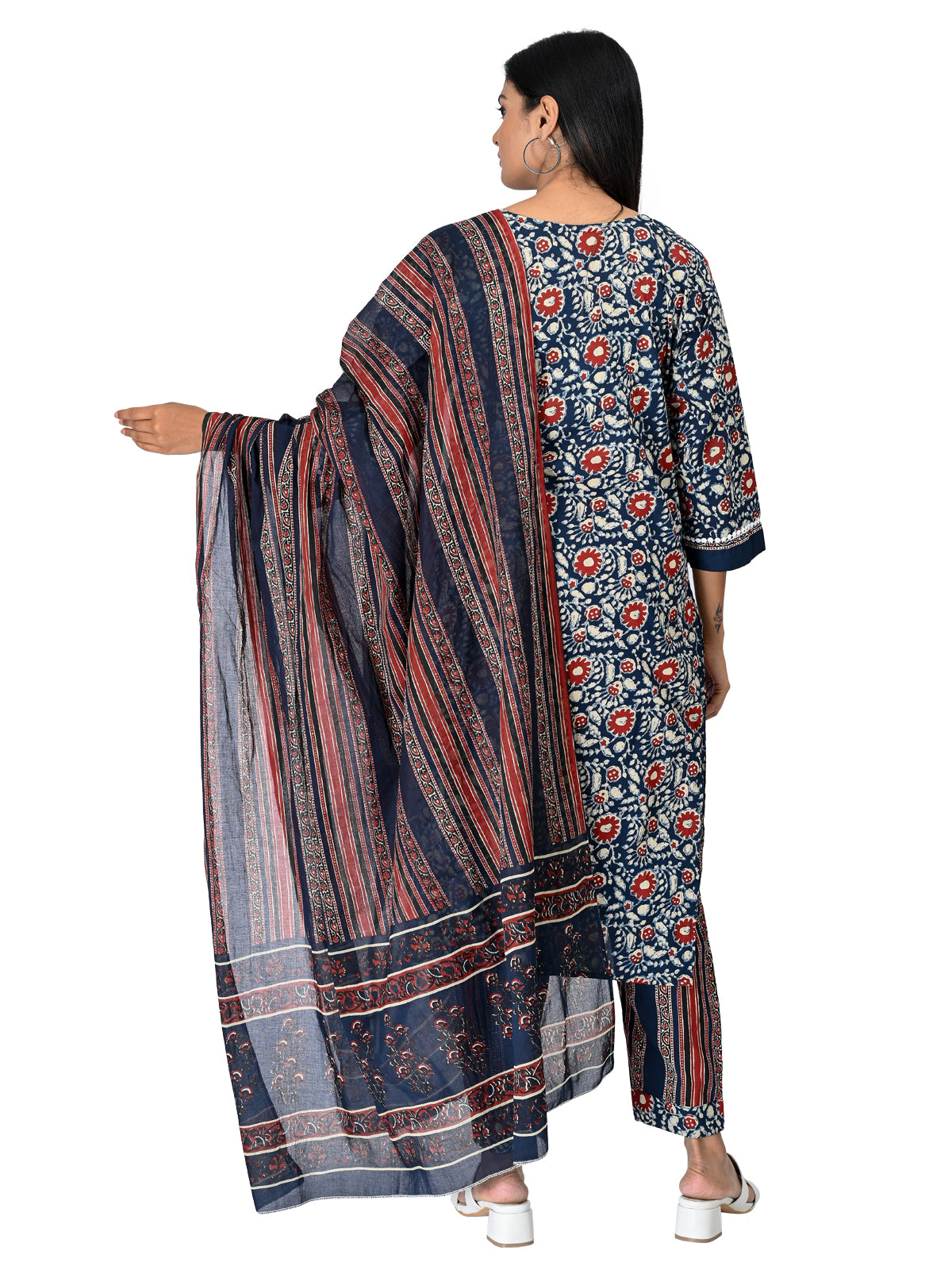 Navy Blue & Red Floral Printed Kurta Set with Dupatta